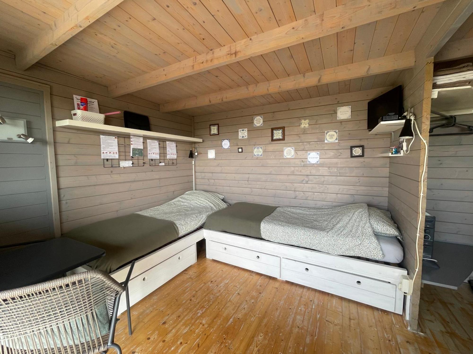 Vila Logeerboerderij De Salix Hitzum Exteriér fotografie
