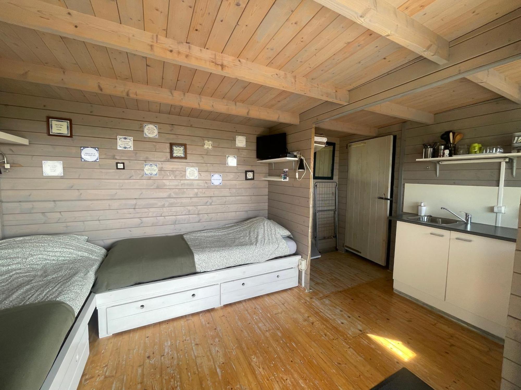Vila Logeerboerderij De Salix Hitzum Exteriér fotografie